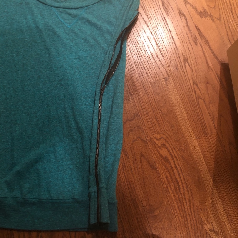 Splendid Shirt - Picture 2 of 2